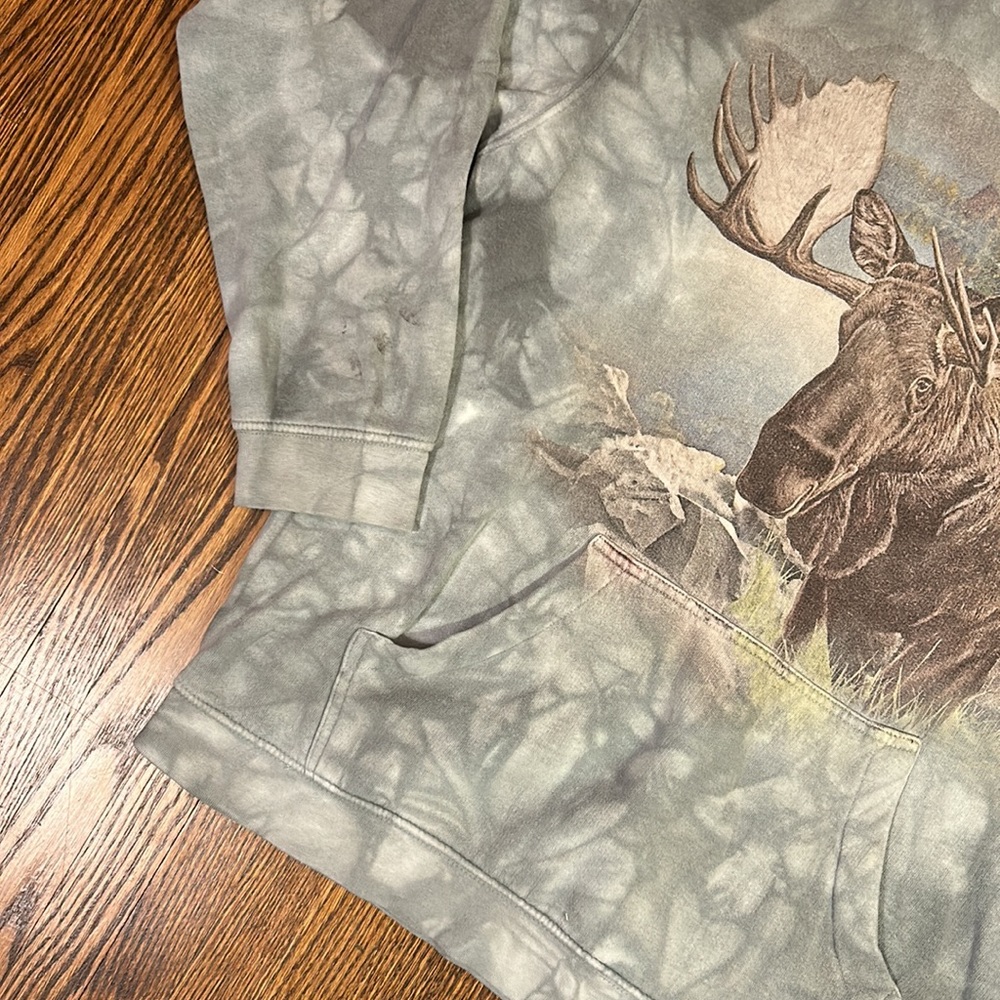 237-Vintage The Mountain Men's Gray/Greenish Tie-Dye Moose Graphic Hoodie - Picture 3 of 10